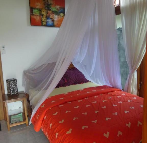 민박 Murnis Bungalow