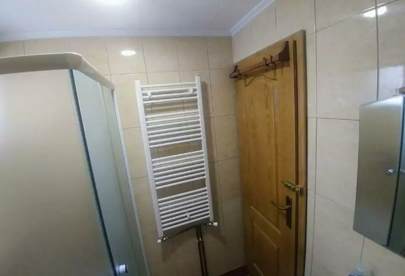 Hostel Srebrenica