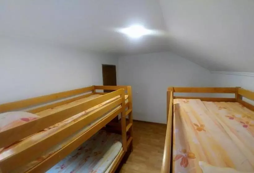 Hostel Srebrenica