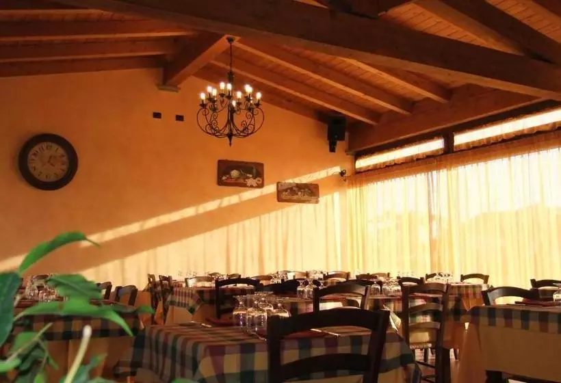 Hotelli Agriturismo Il Sesto Senso