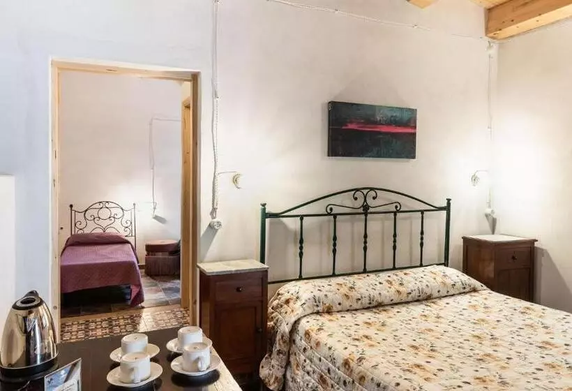 ホテル Agriturismo Val Di Noto