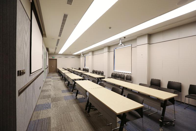 Hotel Hanting Express Jinzhou West Railway Station