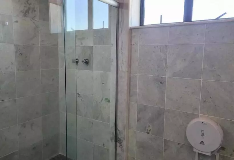 Hotelli Lucape Palace