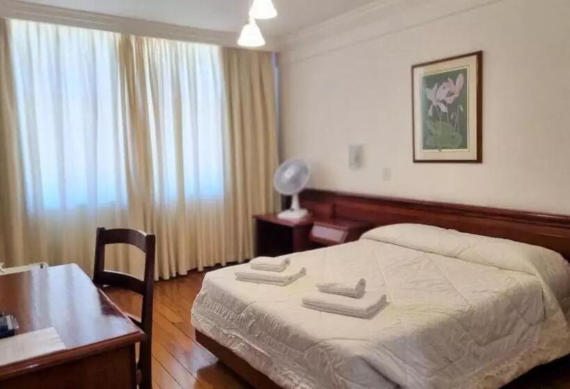 Hotelli Lucape Palace