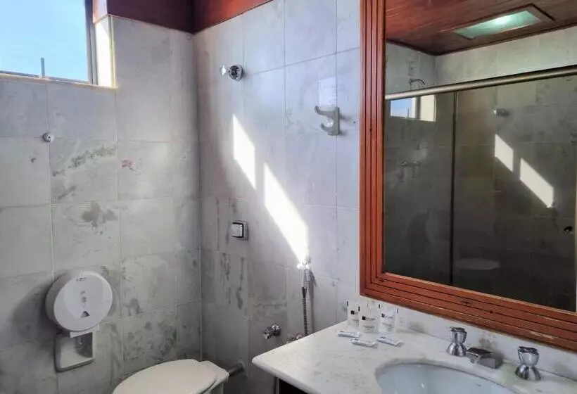 Hotelli Lucape Palace