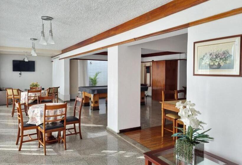 هتل Lucape Palace