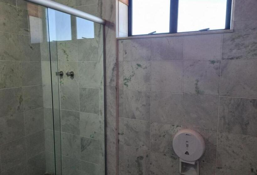 هتل Lucape Palace