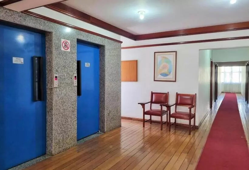 Hotelli Lucape Palace