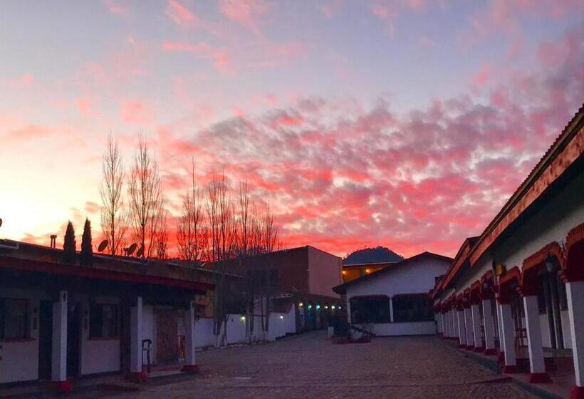 فندق Parador Del Alma