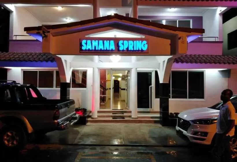 هتل Samana Spring