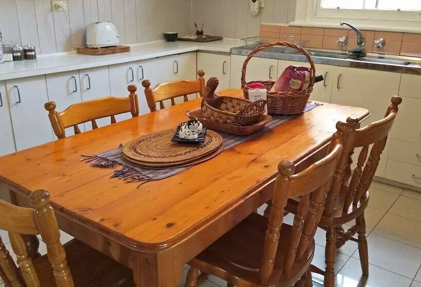 Kinross Metcalfe Farm