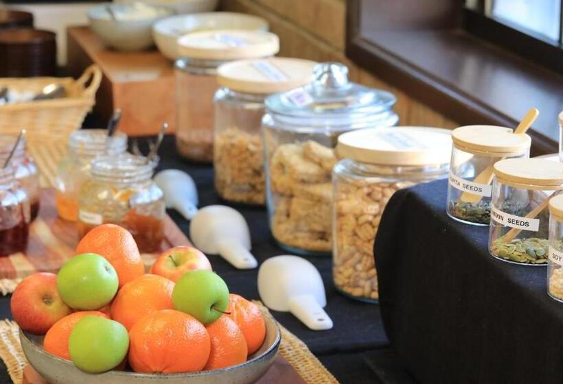 Koorawatha Homestead Motel