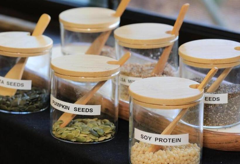 Koorawatha Homestead Motel