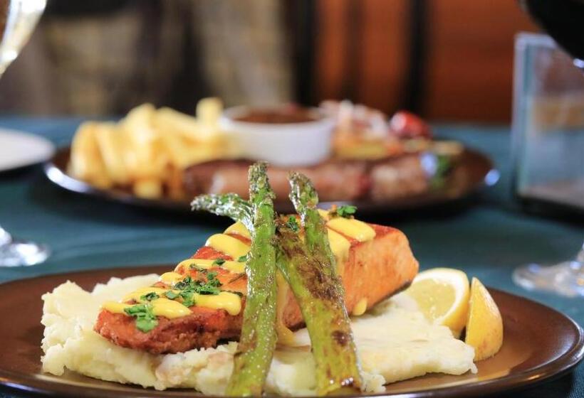 Koorawatha Homestead Motel