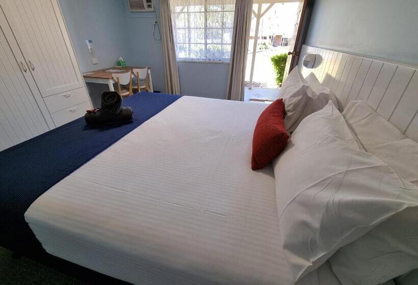 Koorawatha Homestead Motel