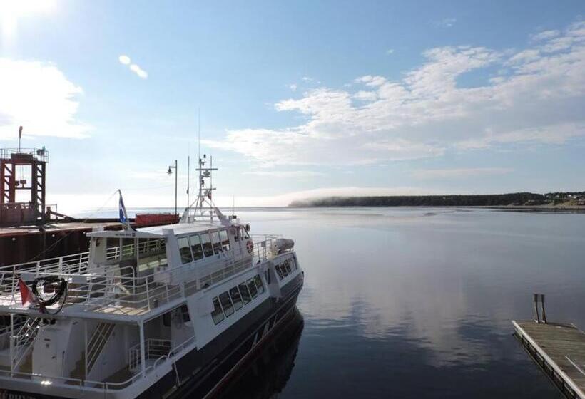 Bed and Breakfast Gite La Maison Rochefort