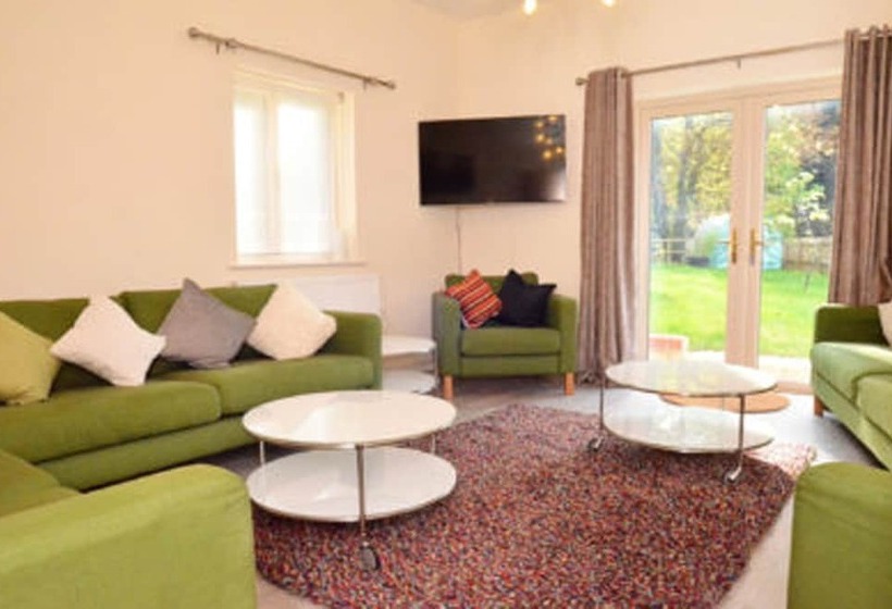 Cotswolds Valleys Accommodation Stony Hs