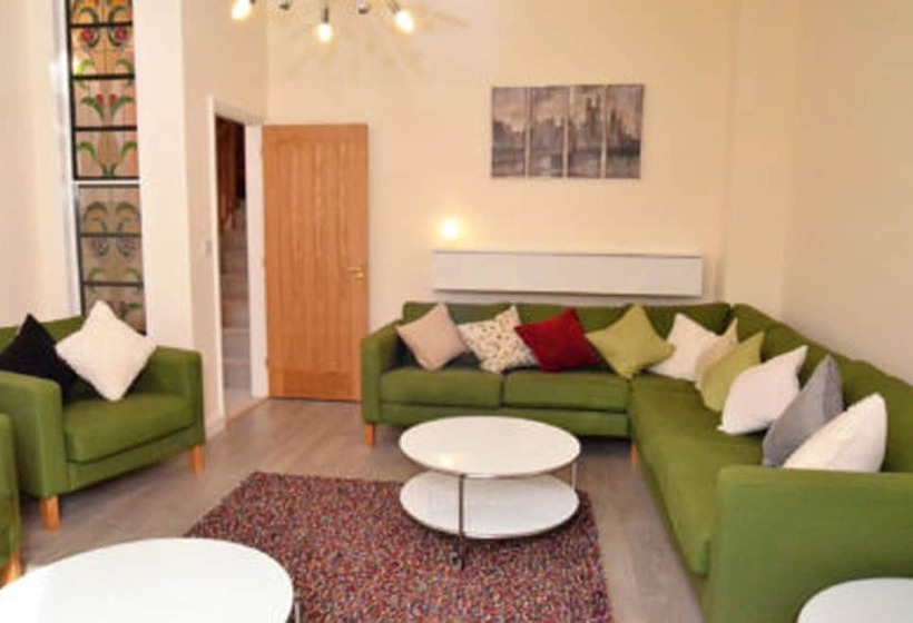 Cotswolds Valleys Accommodation Stony Hs