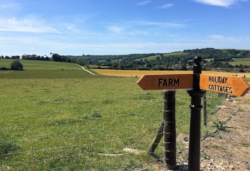 Gallops Farm Holiday Cottages