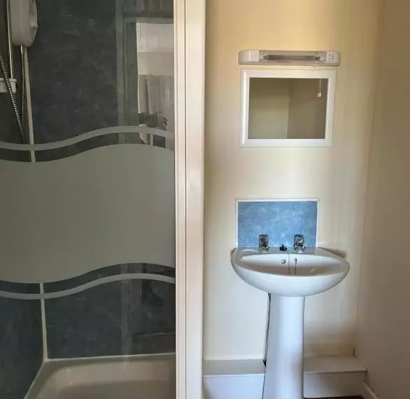 簡易ホテル The Island View   A1