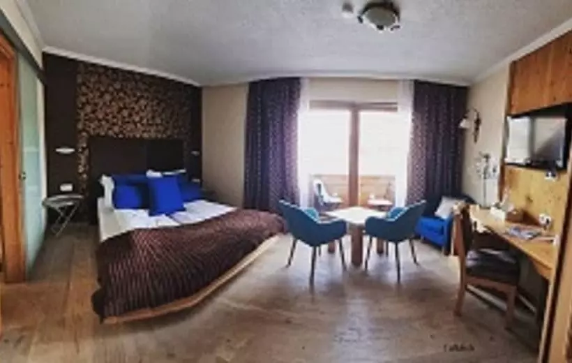 Hotelli Boutique B&b  Landhaus Talblick