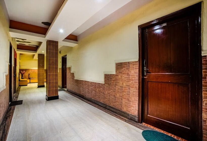 酒店 Hilltop By Oyo Rooms