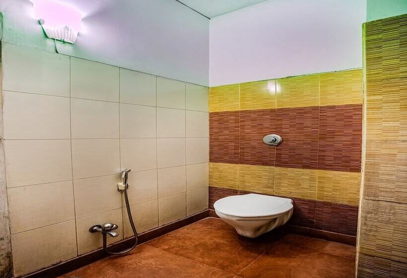 酒店 Hilltop By Oyo Rooms