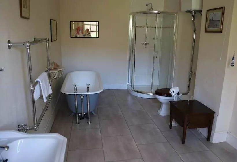 ペンション Crowcombe Court