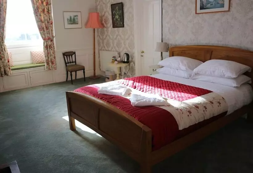 ペンション Crowcombe Court