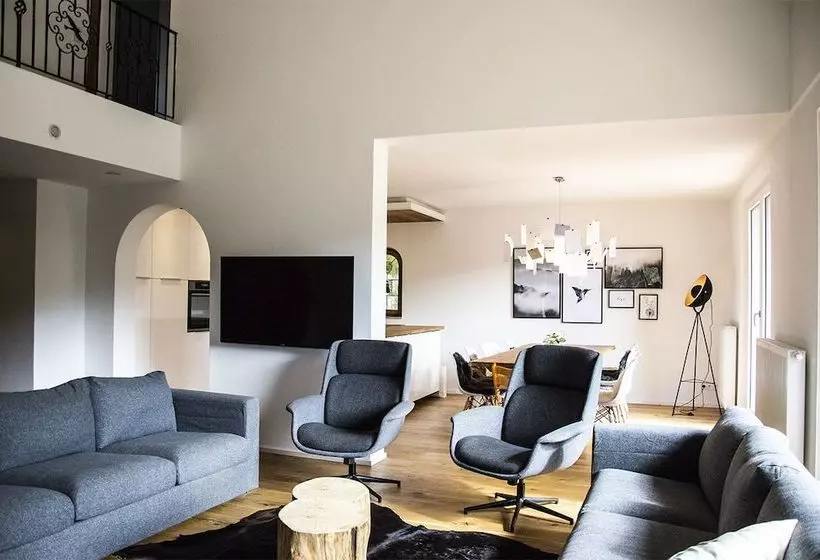 Wald Lounge