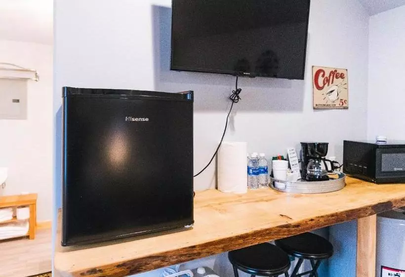 Retkeilymaja Cache Cabins