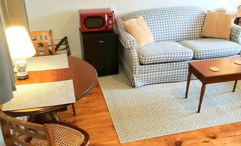 Retkeilymaja Hawks House Inn