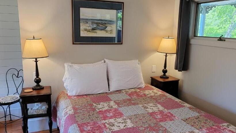 호스텔 Hawks House Inn