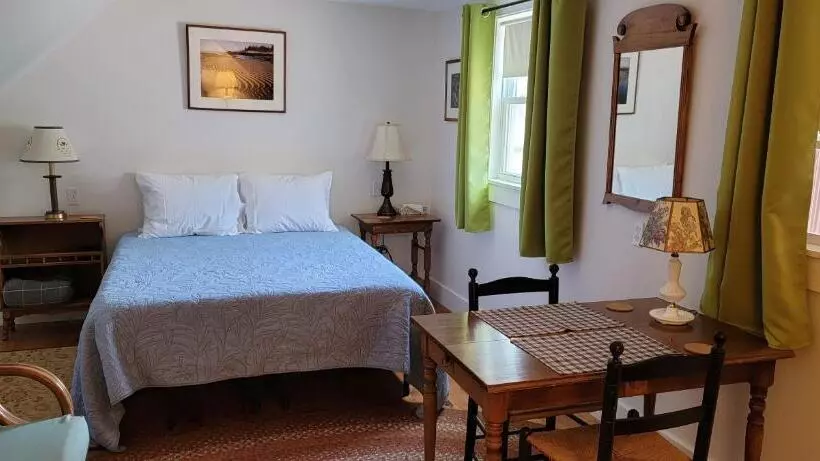 Retkeilymaja Hawks House Inn