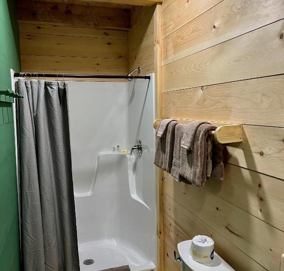 Общежитие West Quoddy Station Llc