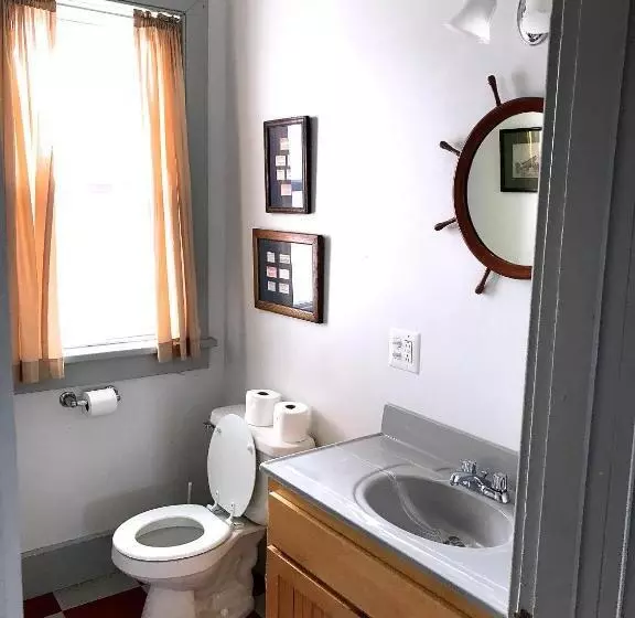 Retkeilymaja West Quoddy Station Llc