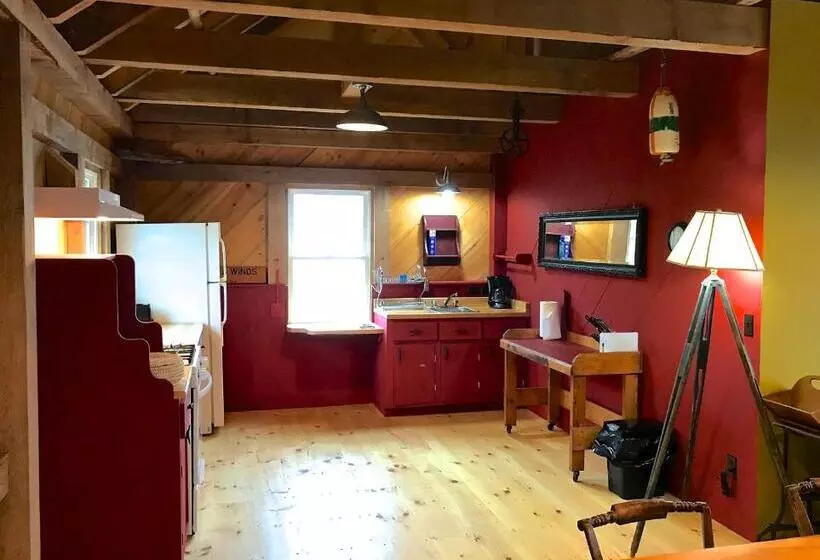 Retkeilymaja West Quoddy Station Llc