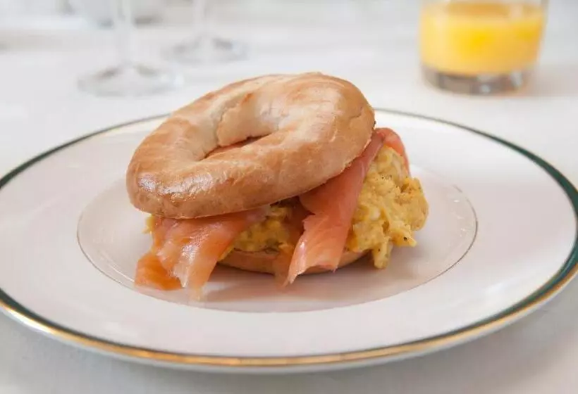 Aamiaismajoitus (B&B) Beera Farmhouse