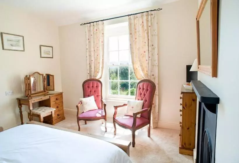 Aamiaismajoitus (B&B) Beera Farmhouse