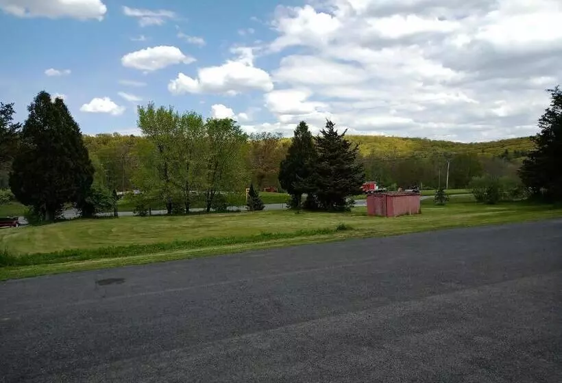 Elm Tree Motel