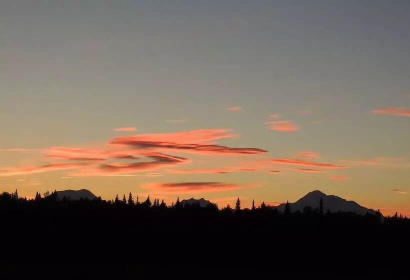 Falcon S Nest Bed & Breakfast