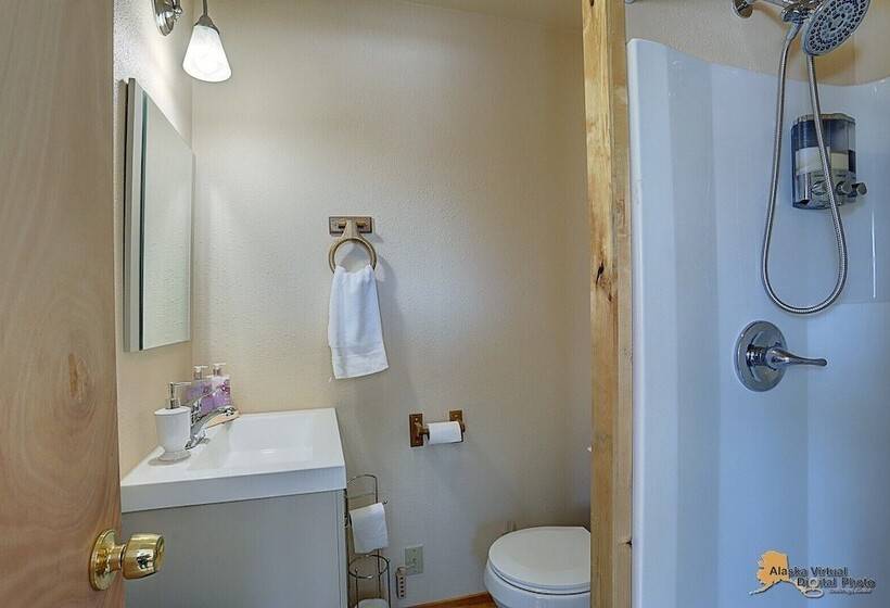 Falcon S Nest Bed & Breakfast