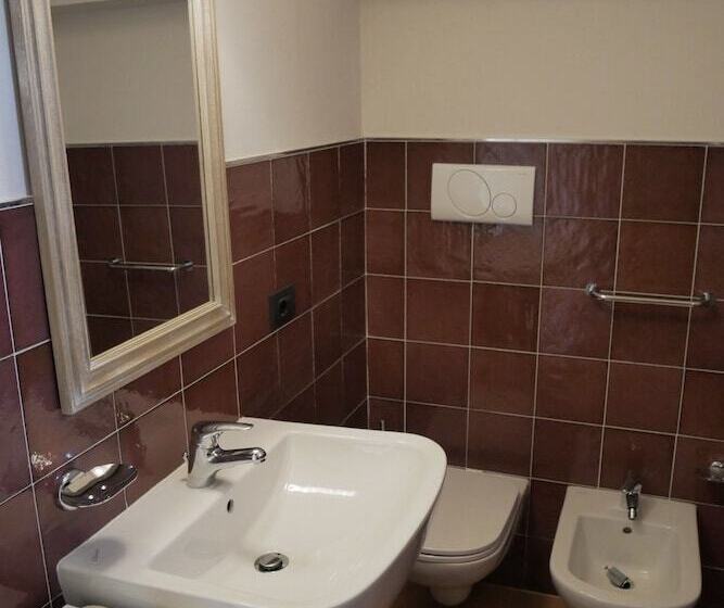 Отель Agriturismo Due Comuni