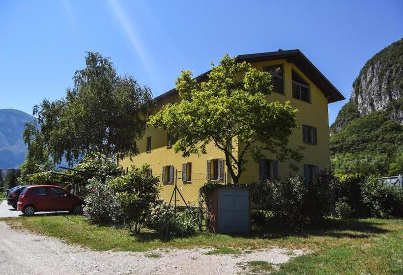 ホテル Agriturismo La Casa Gialla