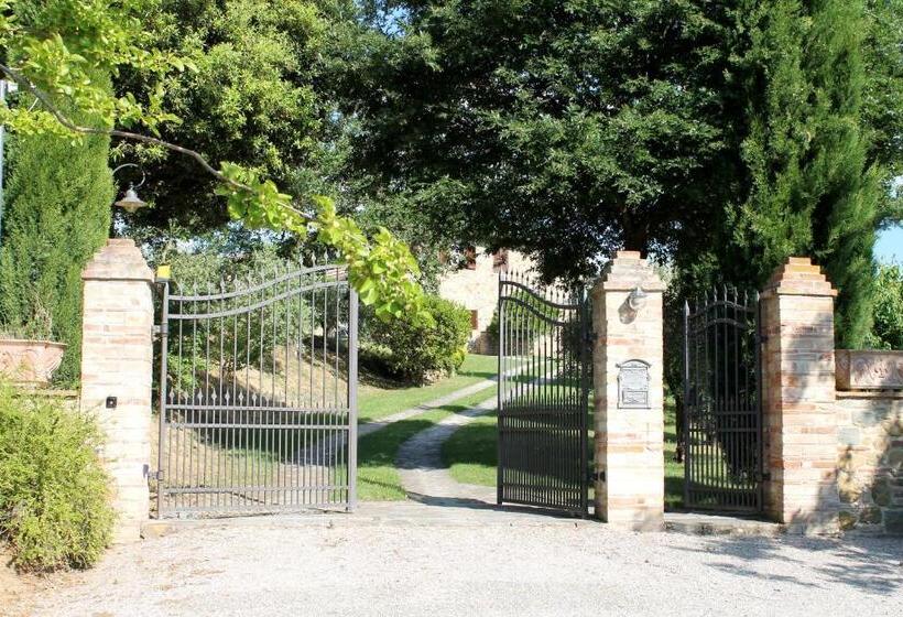 ホテル Agriturismo Malagronda