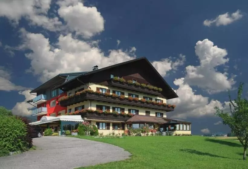 Hotelli Haberl   Attersee