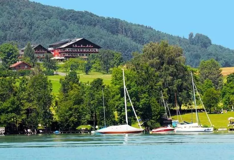 Hotelli Haberl   Attersee