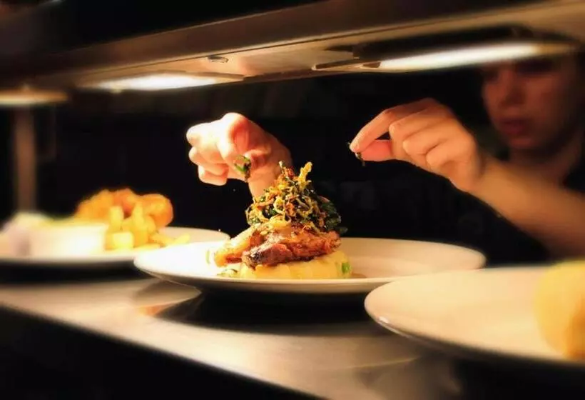 Hotelli Mason S Arms