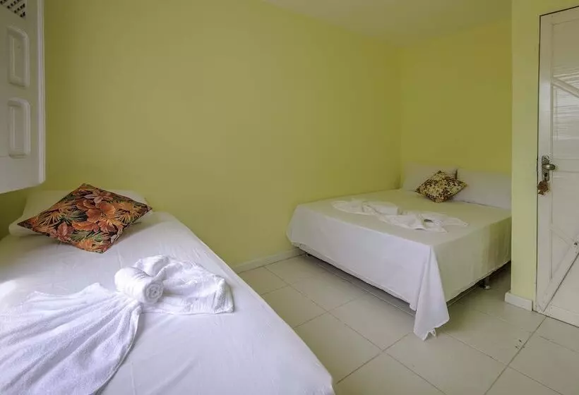 ホテル Vila Do Mar Pousada & Restaurante