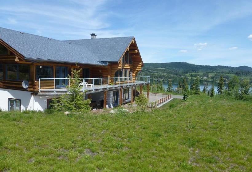 Little Black Bear Lodge/b&b